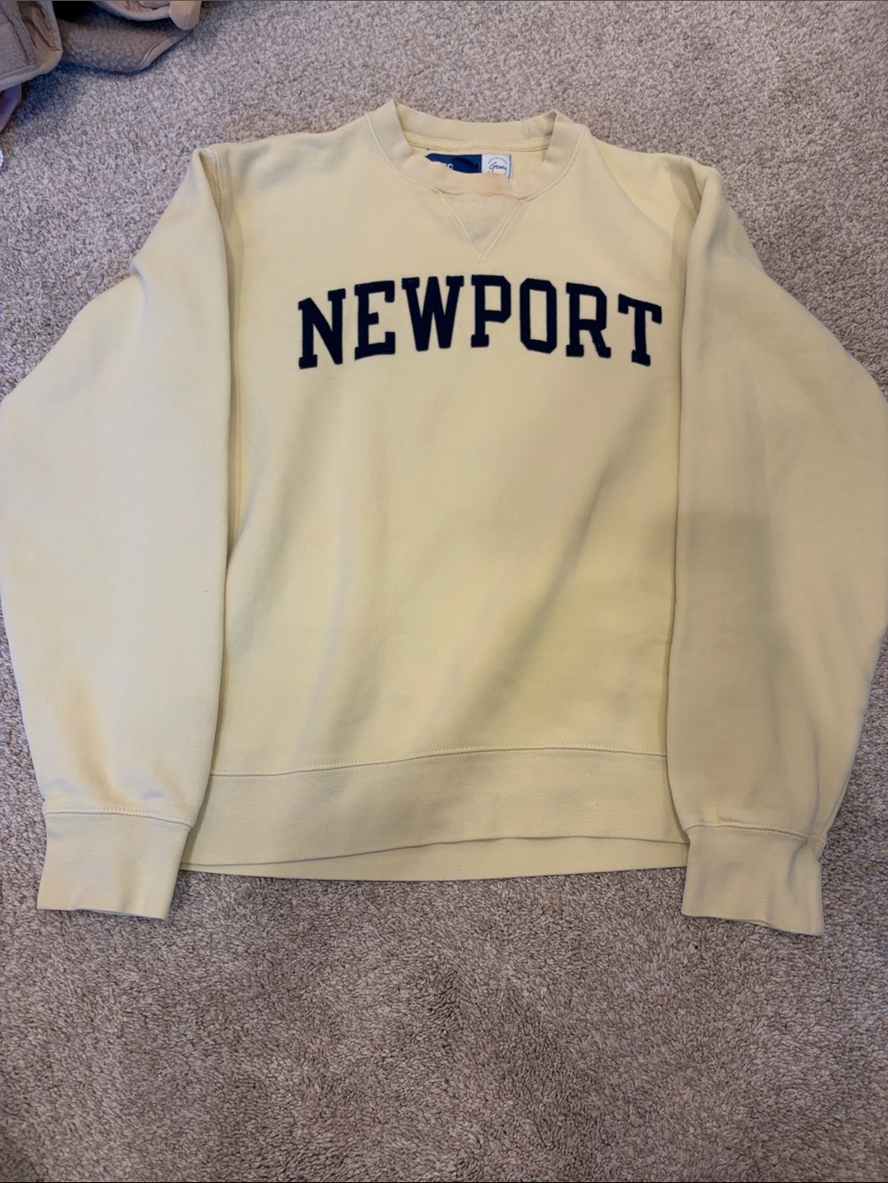 Newport Crewneck Sweatshirt - Pale Yellow